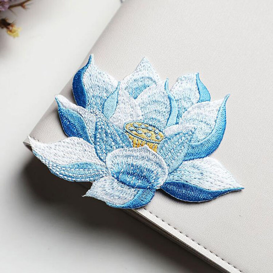 1 pezzo di toppa con fiore di  - Streetwear Brand Stickers recensione e prezzo