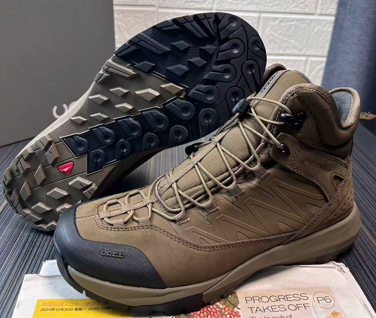Scarpe in Pelle con Tomaia Alt - Streetwear Brand Famous recensione e prezzo